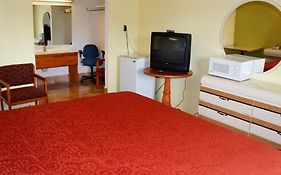 Royale Inn