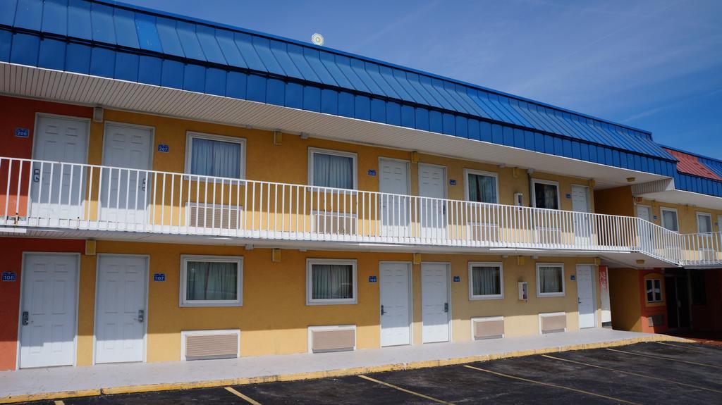 Royale Inn - Kansas City Exterior photo